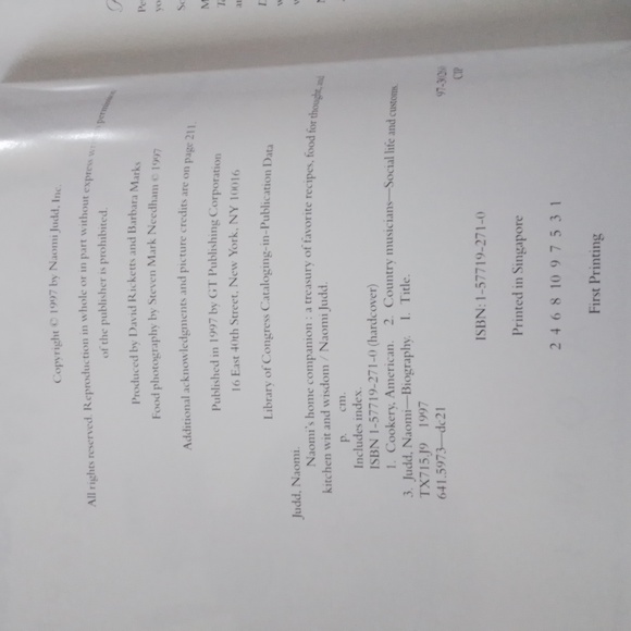 Naomi’s Home Companion Cookbook - Picture 3 of 3